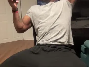 sweetyoops – webcam model profile photo Image 15