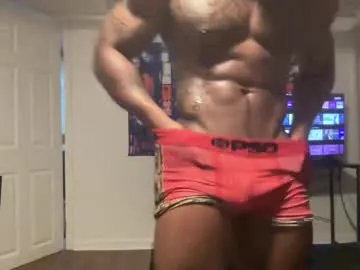 sweetyoops – webcam model profile photo Image 8