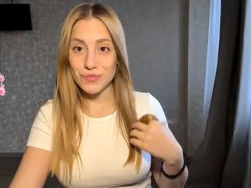 cherries_and_wine_ – webcam model profile photo Image 10