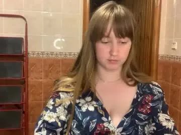 hotmilfbitch – webcam model profile photo Image 10