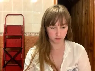 hotmilfbitch – webcam model profile photo Image 8