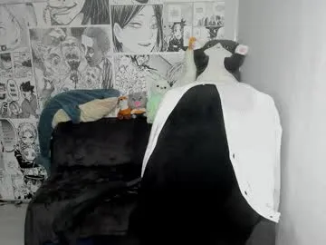 hotcrew_ – webcam model profile photo Image 5