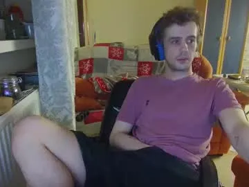 sweetyoops – webcam model profile photo Image 6