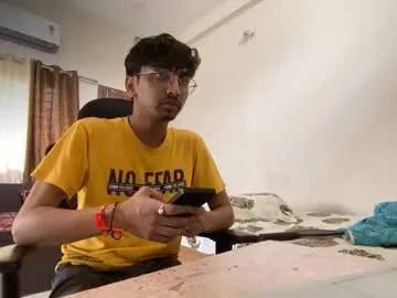 realtryit – webcam model profile photo Image 11