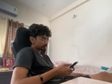 realtryit – webcam model profile photo Image 15