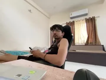 realtryit – webcam model profile photo Image 4