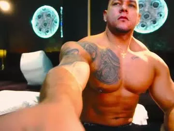 kira_briis – webcam model profile photo Image 18