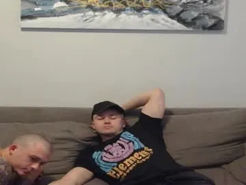 astridwet – webcam model profile photo Image 17