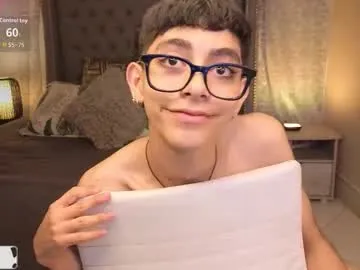 skybella_ – webcam model profile photo Image 12