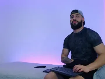 sweetyoops – webcam model profile photo Image 4