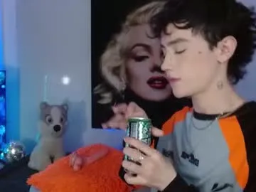 realtryit – webcam model profile photo Image 10