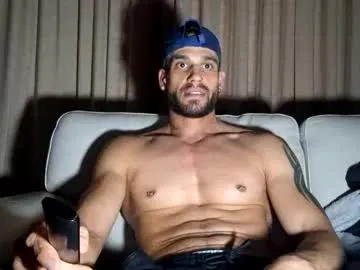 sara_whooops – webcam model profile photo Image 9