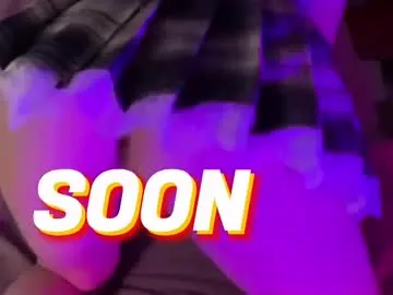 vvioleta_ – webcam model profile photo Image 3