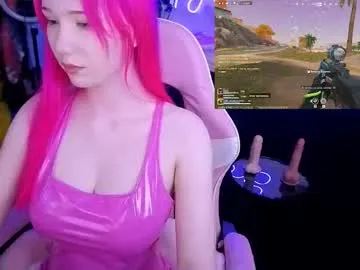 karlenegries – webcam model profile photo Image 12