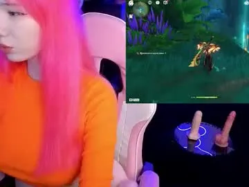 karlenegries – webcam model profile photo Image 16