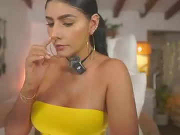 xpuka – webcam model profile photo Image 5