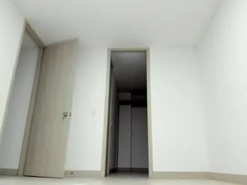 realtryit – webcam model profile photo Image 9