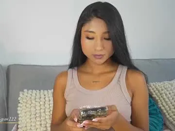 pinkypuppa – webcam model profile photo Image 15