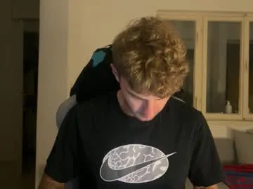 wet_dreamm22 – webcam model profile photo Image 18