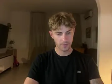 wet_dreamm22 – webcam model profile photo Image 19