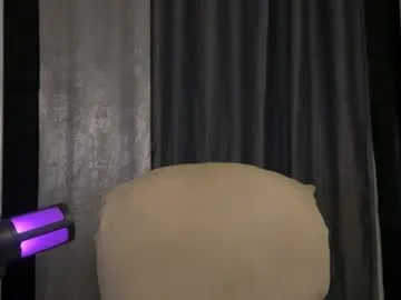 katesunder – webcam model profile photo Image 13