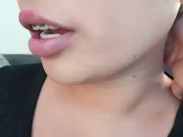 meganiex – webcam model profile photo Image 18