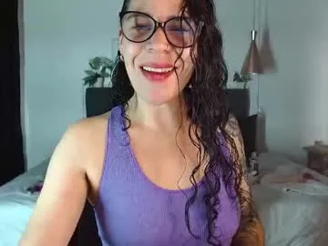 sexy_hot_friends_ – webcam model profile photo Image 9