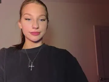 miakeler – webcam model profile photo