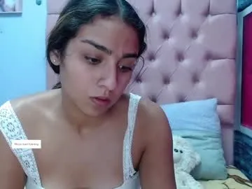 pretty_sara – webcam model profile photo Image 9