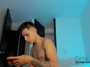 molly_p – webcam model profile photo Image 12