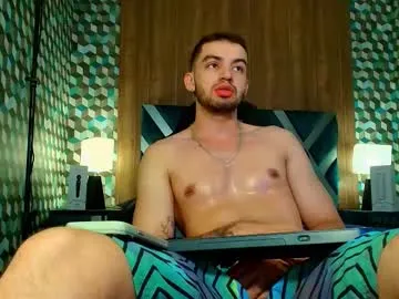 sweetyoops – webcam model profile photo Image 10