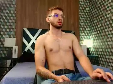 sweetyoops – webcam model profile photo Image 4