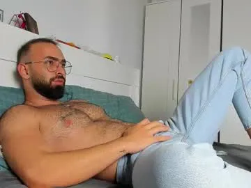 honeyymoonn_ – webcam model profile photo Image 18