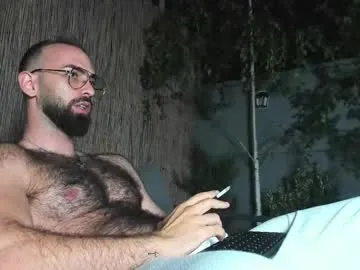 honeyymoonn_ – webcam model profile photo Image 2