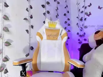 nanami_v02 – webcam model profile photo Image 6