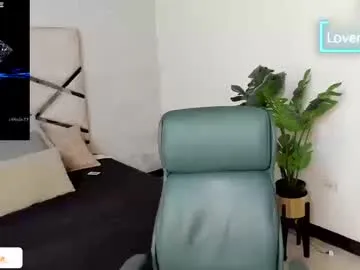 sexy_hot_friends_ – webcam model profile photo Image 18