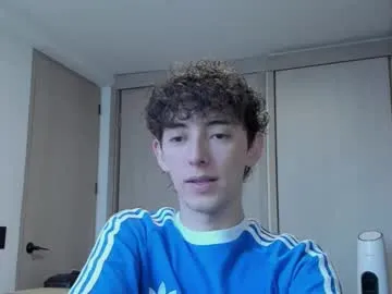 realtryit – webcam model profile photo Image 18