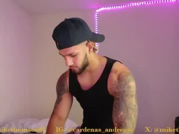 tai_fun – webcam model profile photo Image 13