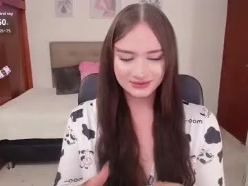 angel_face_devil_mind – webcam model profile photo Image 14