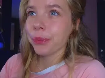 petites_perles – webcam model profile photo Image 12