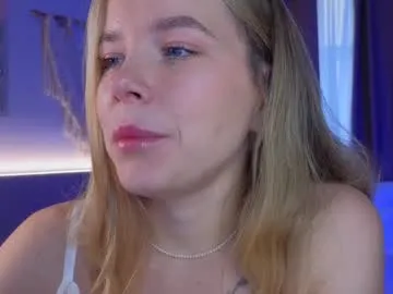 petites_perles – webcam model profile photo Image 17