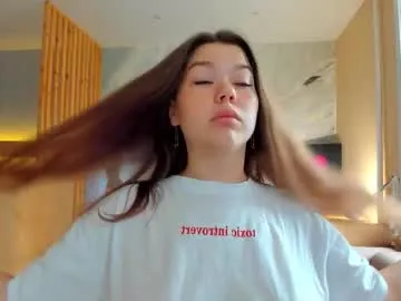 kat2025 – webcam model profile photo Image 12