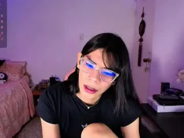 alexxiskye – webcam model profile photo Image 3