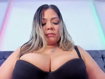 angelsofaurora – webcam model profile photo Image 19