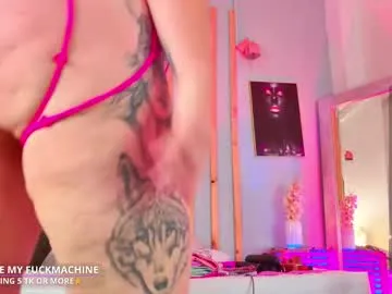 nympho_nathy_sophi – webcam model profile photo Image 10