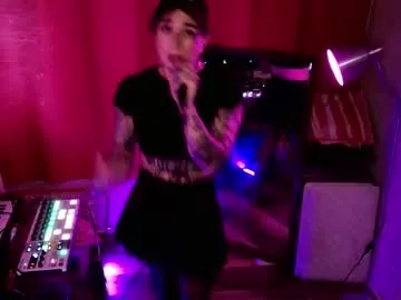 joannaandneighbour – webcam model profile photo Image 10