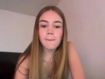 realtryit – webcam model profile photo Image 10