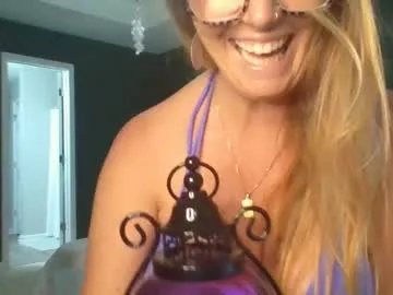 heaven_gall_ – webcam model profile photo Image 6