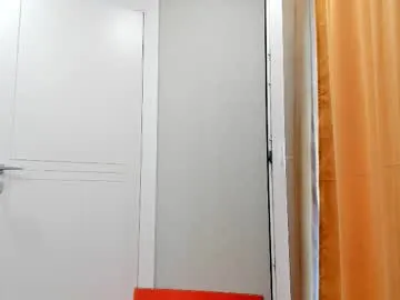 petites_perles – webcam model profile photo Image 16