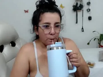 realtryit – webcam model profile photo Image 13